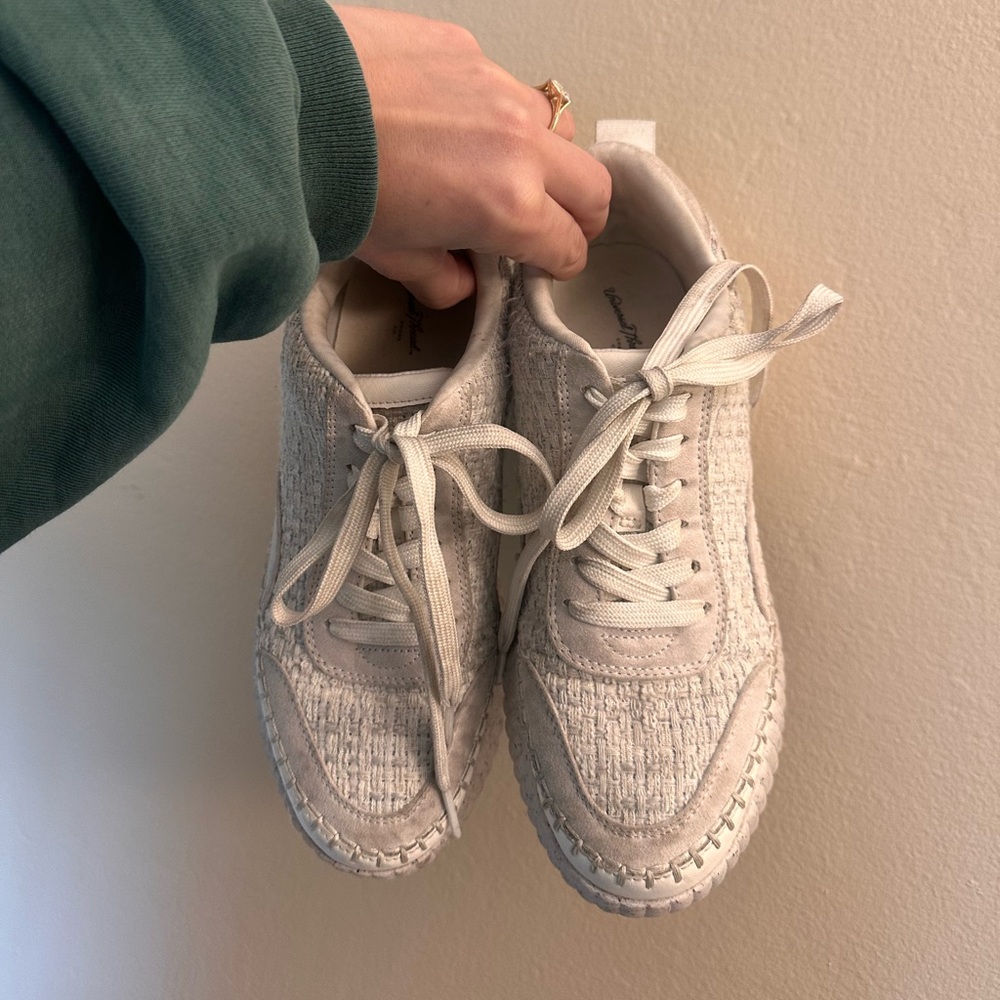 Universal Thread White Tweed Platform Sneakers – Size 7.5 - Picture 4 of 5